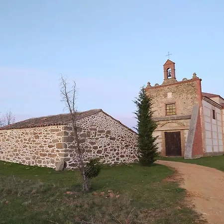 Casa Julia Olleros de Tera